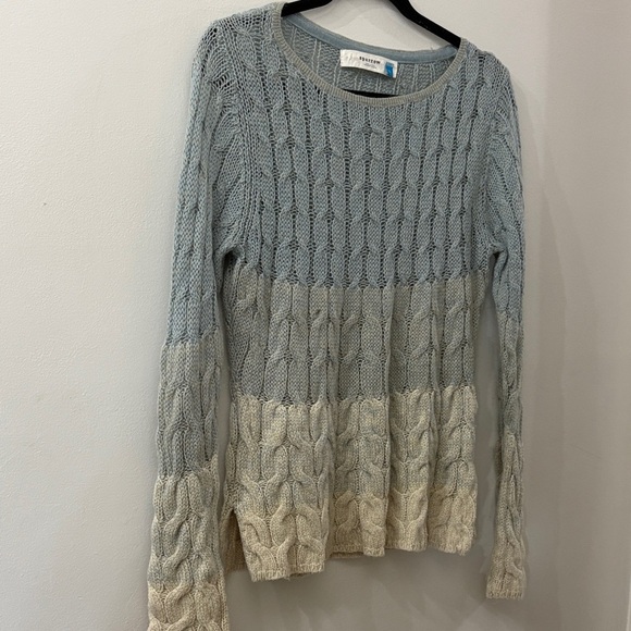 Anthropologie - Sparrow - Cable Knit Sweater - women’s large - great condition - Picture 1 of 5